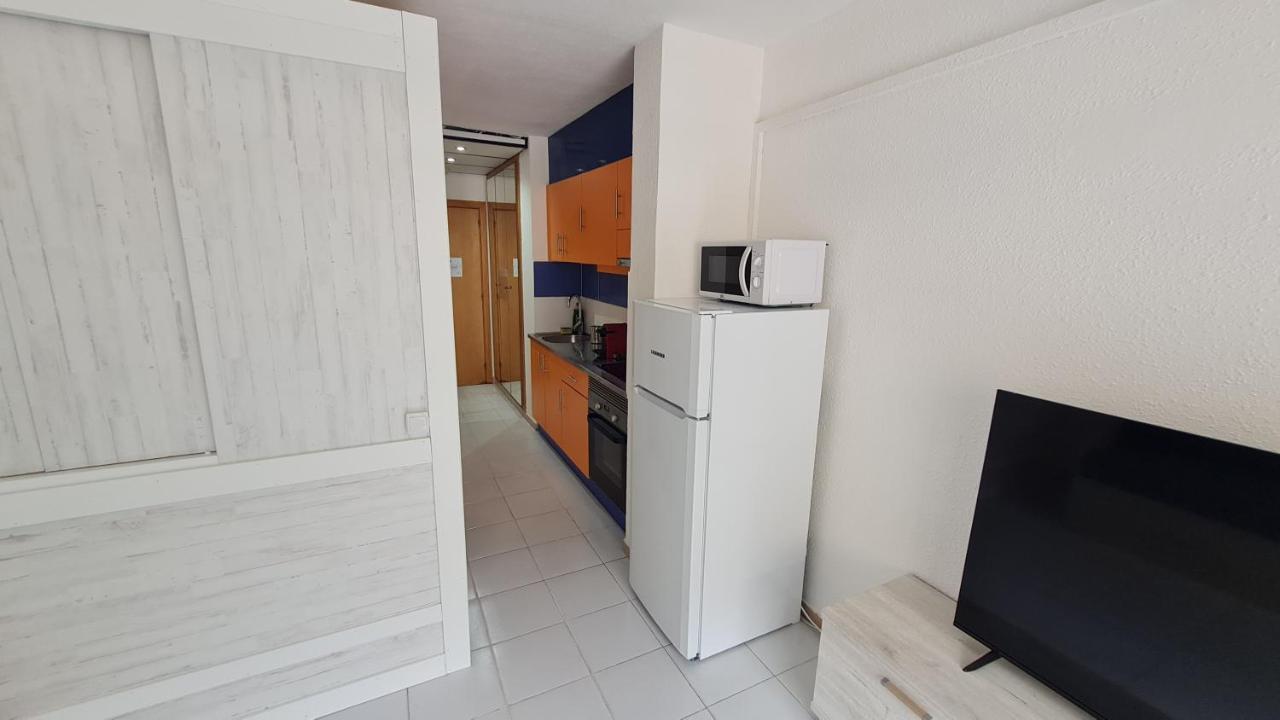 Bonito Apartamento Con Piscina Salou Exterior photo